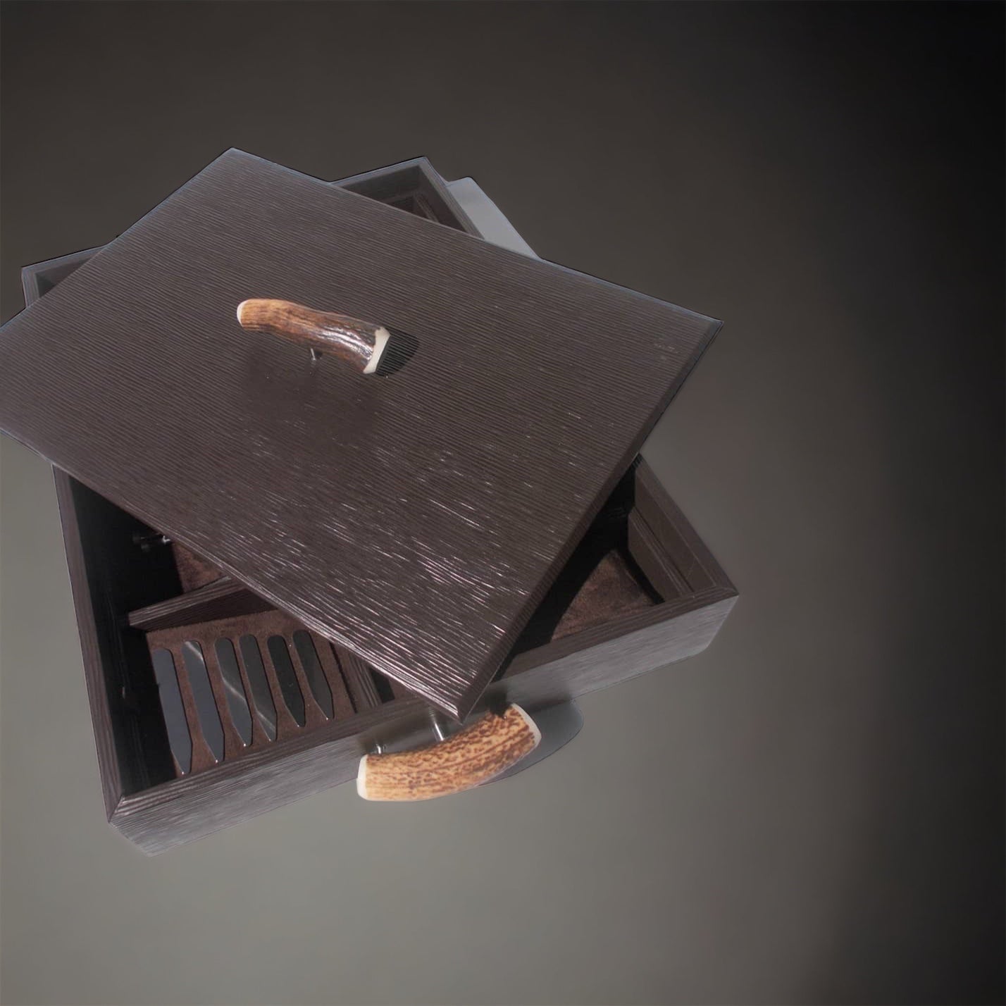 Vassoio portagioie per uomo: Organizza con stile la tua collezione di accessori maschili - Private Trunks"