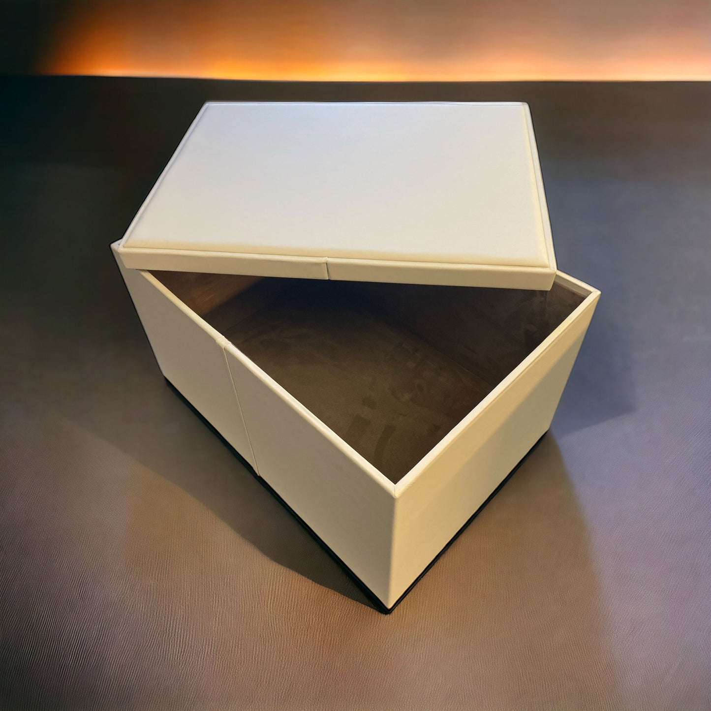 Armadi Organizzati e Personalizzati: Scatole e Contenitori su Misura - Private Trunks