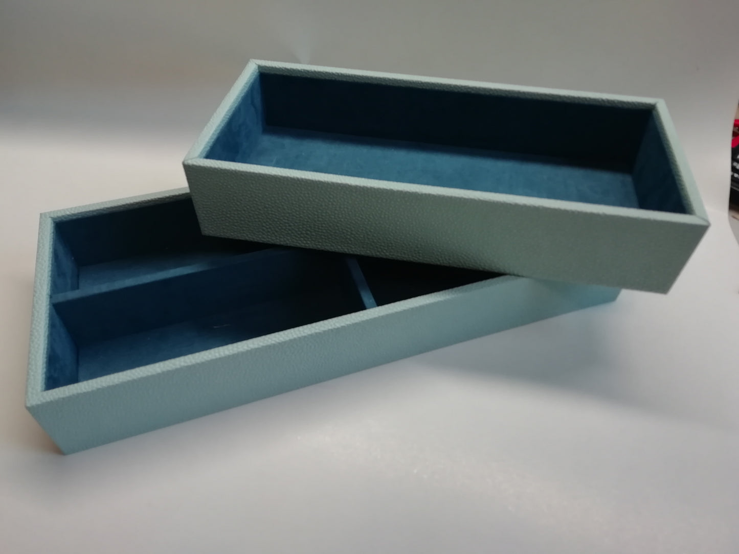 Armadi Organizzati e Personalizzati: Scatole e Contenitori su Misura - Private Trunks